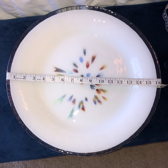 Decorative & Serving White Plate W/burst of colors - Picture 4 of 14